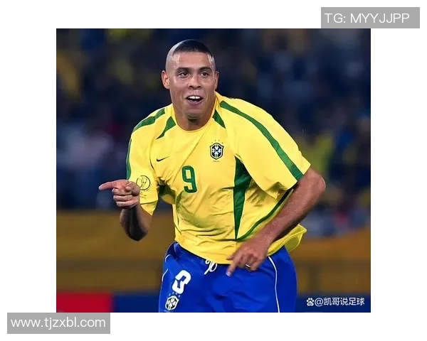 足球球星精湛技巧展现超凡动作魅力和场上智慧 足球球星精湛技巧展现超凡动作魅力和场上智慧